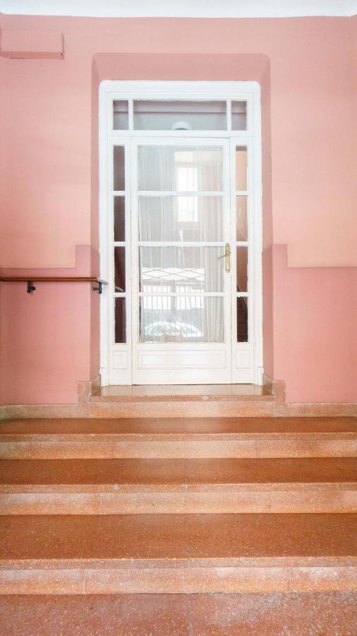 RentalSevilla Luminoso apartamento en el centro Exterior foto