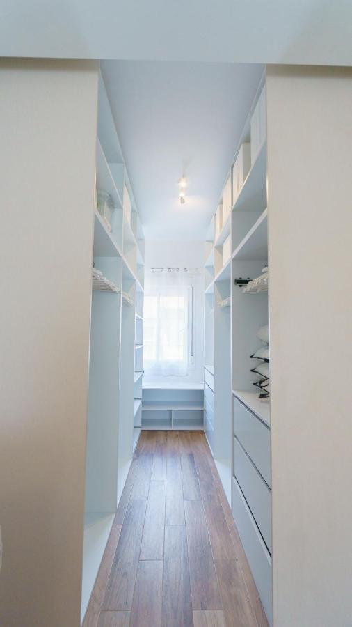 RentalSevilla Luminoso apartamento en el centro Exterior foto